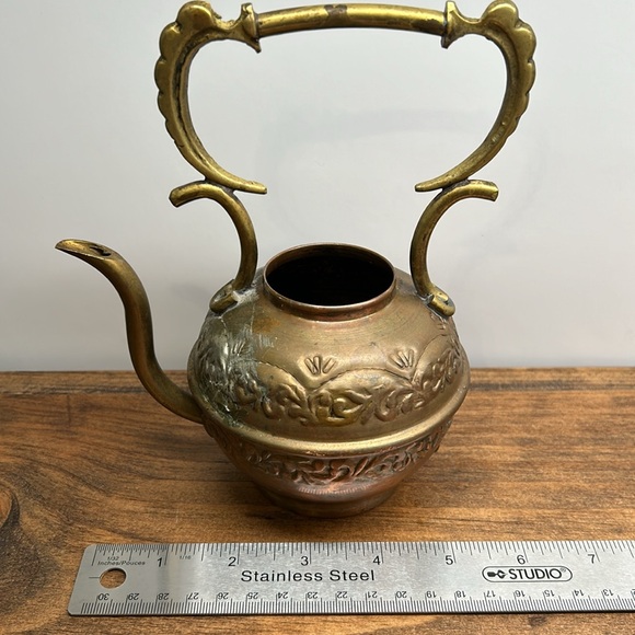 Vintage Brass Teapot Watering Can Etched Raised Design Copper Metal Patina - Picture 11 of 11